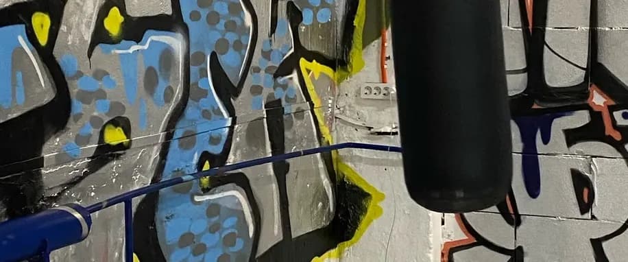 gallery slide