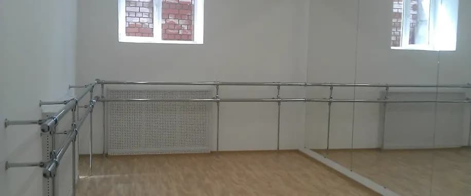 gallery slide
