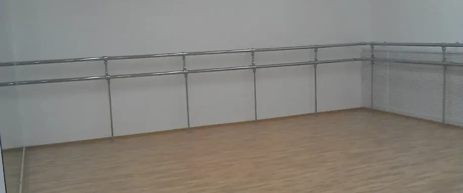 gallery slide