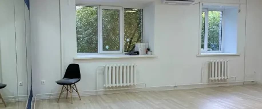 gallery slide